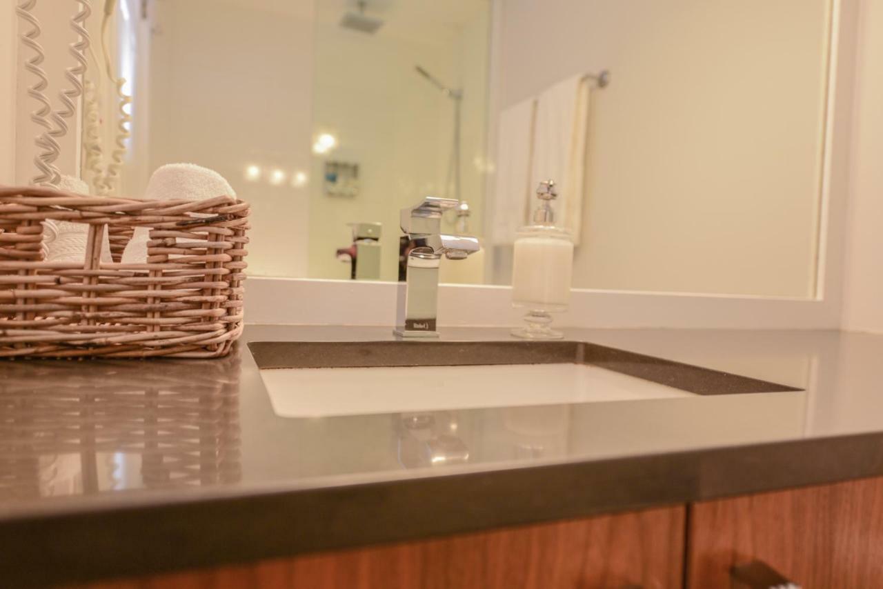 Newly Renovated Whistler Studio Ngoại thất bức ảnh